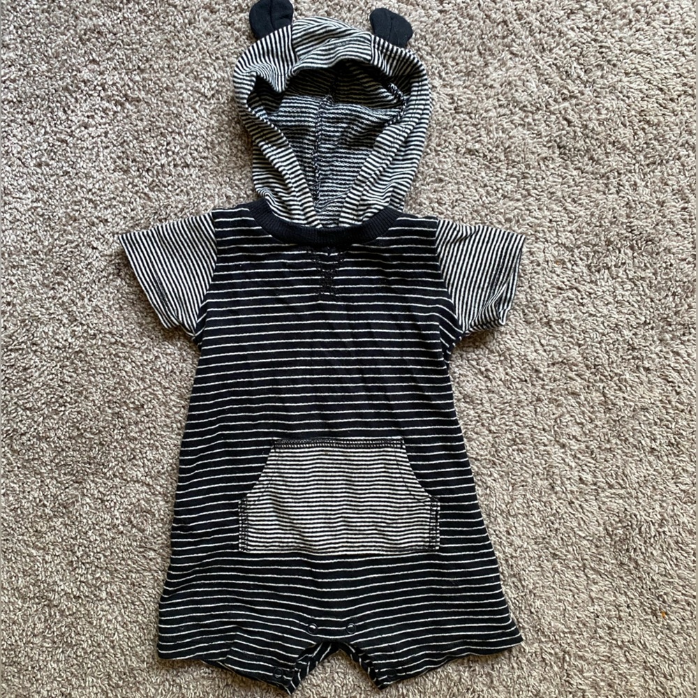 Carters hooded bear striped shorts one suit